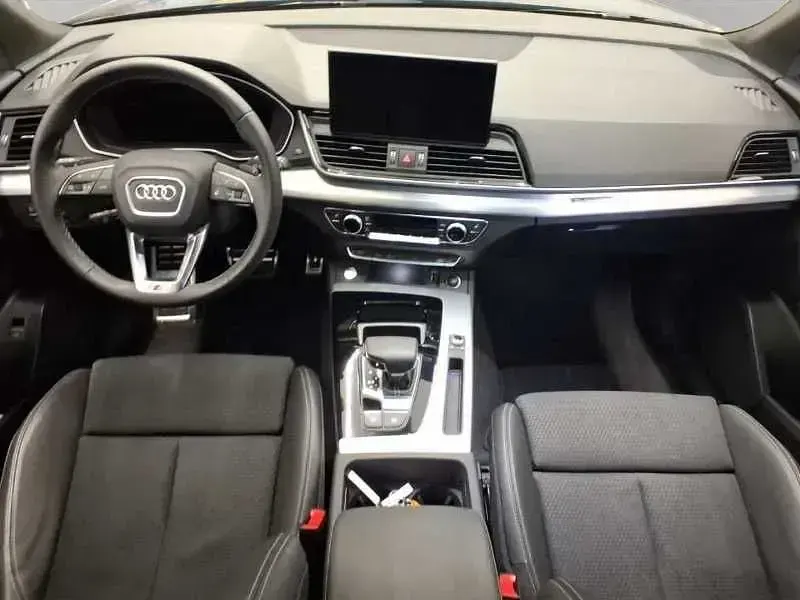 Gebraucht Audi Q5 Ambiente 265 PS (194 kW) 2024 Mythosschwarz metallic SUV