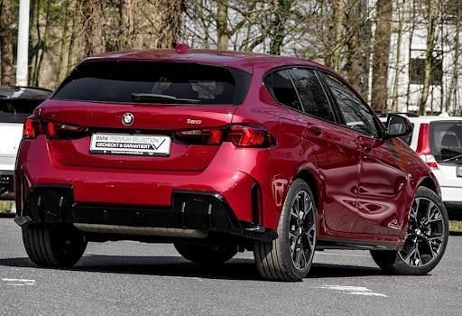 Gebraucht BMW 120 Shadowline 170 PS (125 kW) 2025 Rot Kleinwagen