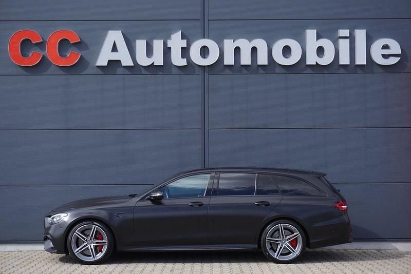 Schwarz Gebraucht 2021 Mercedes E63 AMG AMG Limousine | 58.880 € (Superpreis) - Bild 1/4