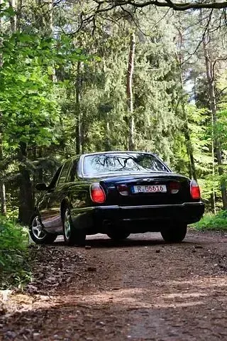 Gebraucht Bentley Arnage 354 PS (260 kW) 1999 Blau Limousine