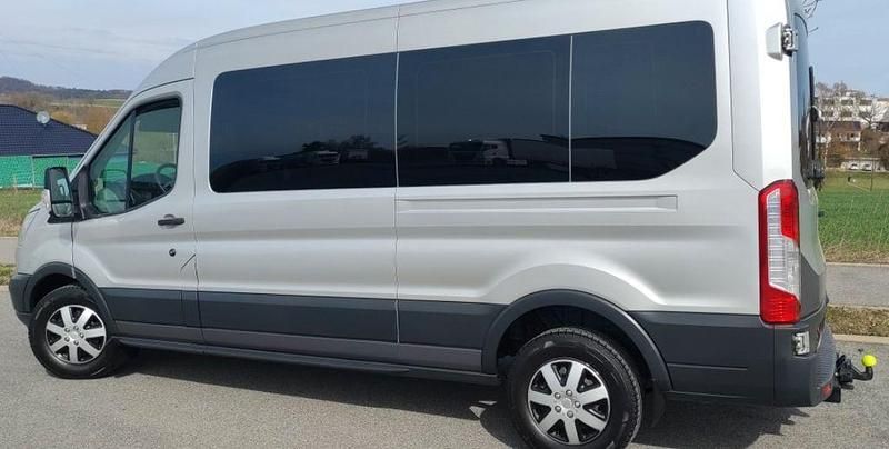 Second-hand Ford Transit 211 CP (155 kW) 2015 Argintiu Monovolum