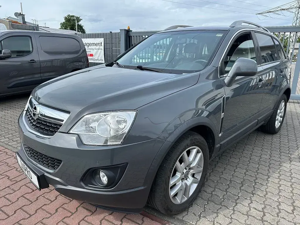 Occasion Opel Antara Design Edition 163 ch (119 kW) 2011 Gris SUV