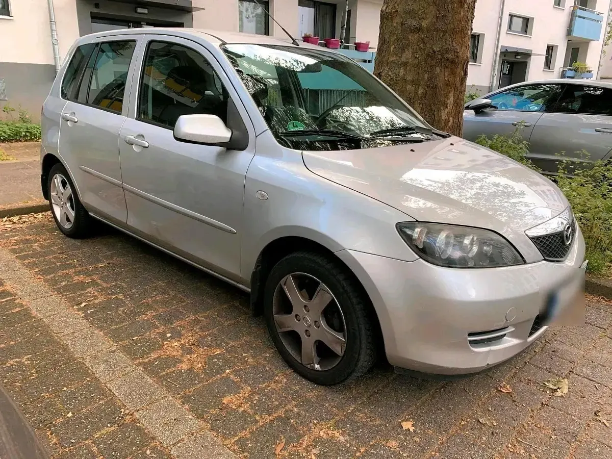 Gebraucht Mazda 2 80 PS (58 kW) 2005 Grau Kleinwagen