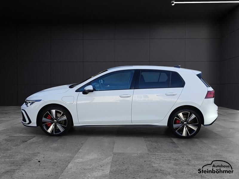 Gebraucht VW Golf VII GTE 2021 Pure white (weiß) Kleinwagen
