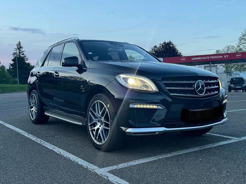Schwarz Gebraucht 2015 Mercedes ML63 AMG AMG SUV | 20.000 € (Guter Preis) - Bild 1/4