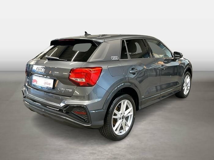 Gebraucht Audi Q2 S-Line 150 PS (110 kW) 2025 Daytonagrau perleffekt SUV