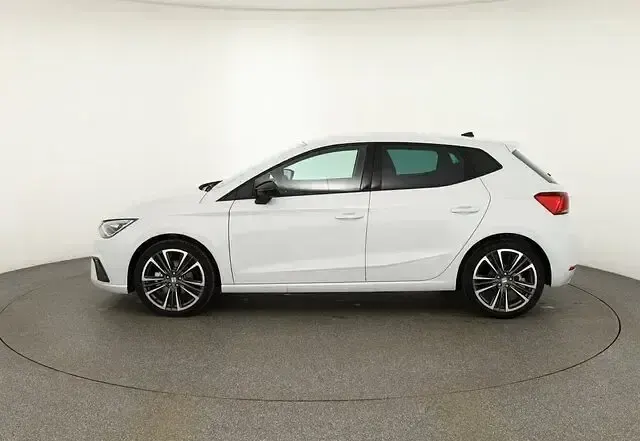 Neu Seat Ibiza FR 150 PS (110 kW) 2026 Weiß Kleinwagen