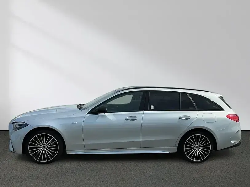 Gebraucht Mercedes C300e AMG 313 PS (230 kW) 2025 Silber Limousine