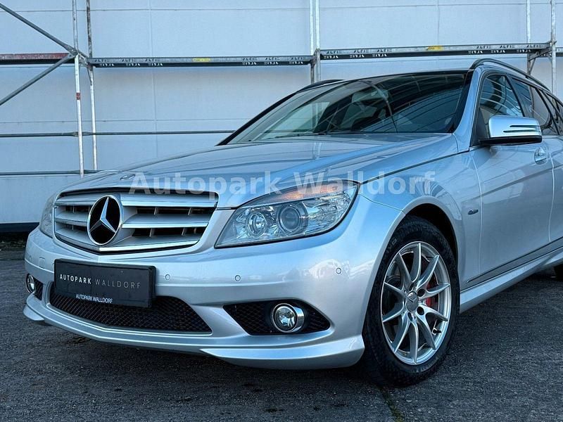 Gebraucht Mercedes C220 AMG line 170 PS (125 kW) 2009 Silber Kombi