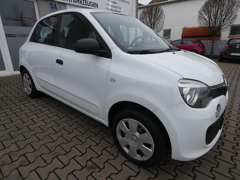 Crystal weiss Gebraucht 2019 Renault Twingo Life Kleinwagen | 6.099 € (Superpreis) - Bild 1/4