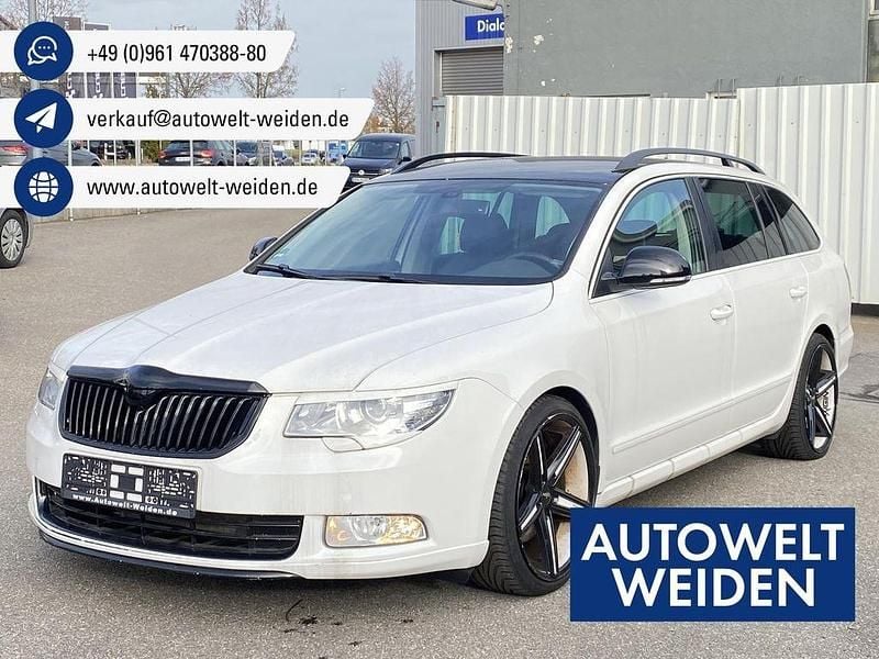 Weiß Gebraucht 2013 Skoda Superb Elegance Kombi | 7.500 € (Superpreis) - Bild 1/4