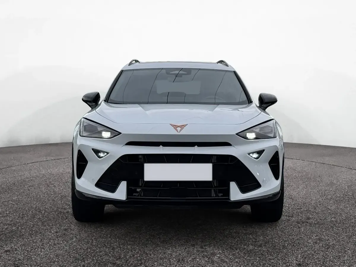 Używany Cupra Formentor 204 KM (150 kW) 2026 Biały SUV
