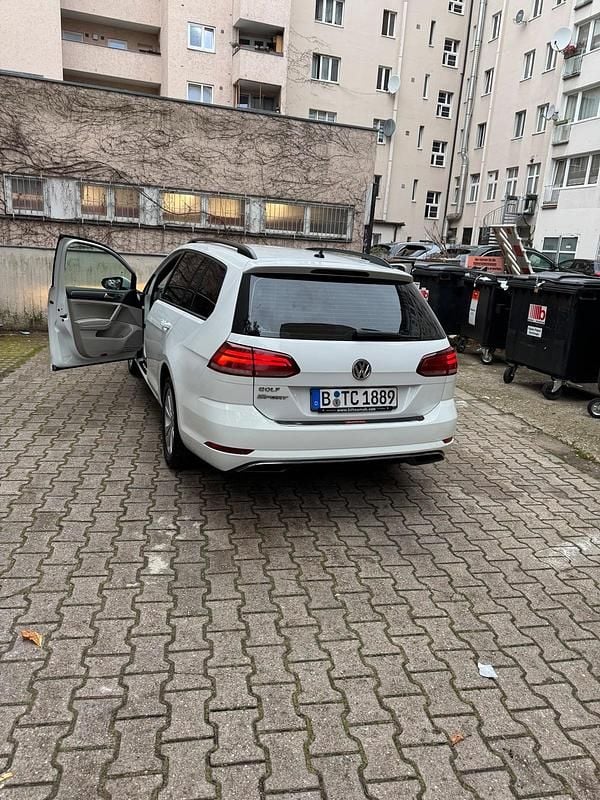 Gebraucht VW Golf VII 150 PS (110 kW) 2018 Weiß Kombi