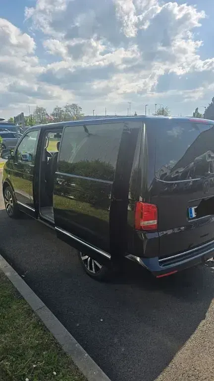 Gebraucht VW Multivan Highline 179 PS (131 kW) 2015 Schwarz Van / Kleinbus