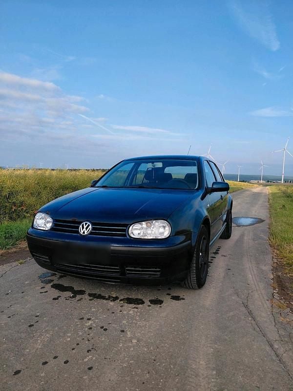 Gebraucht VW Golf IV 130 PS (95 kW) 2001 Kleinwagen