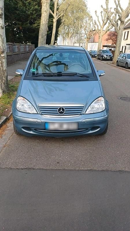 Brugt Mercedes A190 2004 Blå Sedan