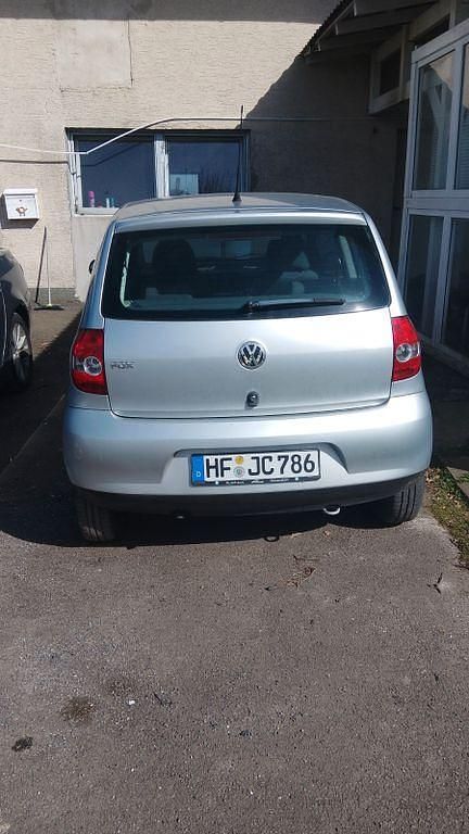 Second-hand VW Fox 75 CP (55 kW) 2008 Argintiu Hatchback