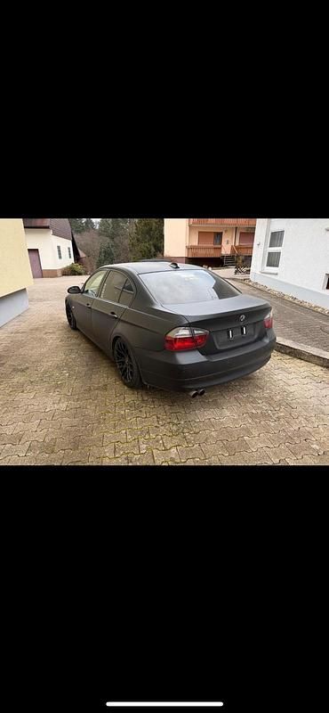 Gebraucht BMW 325 218 PS (160 kW) 2005 Schwarz Limousine