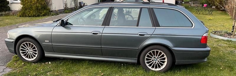 Gebraucht BMW 525 192 PS (141 kW) 2003 Grau Kombi