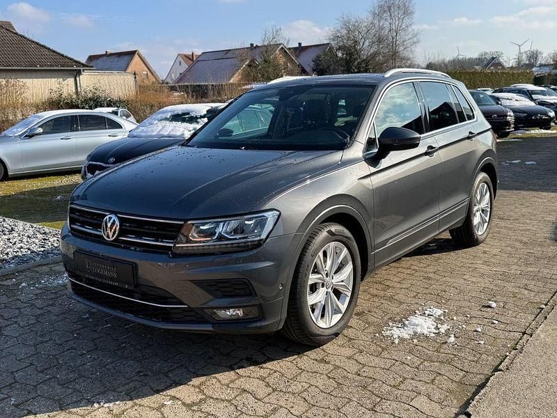 Gebraucht VW Tiguan Highline 150 PS (110 kW) 2018 Grau SUV