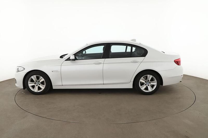 Gebraucht BMW 520 190 PS (139 kW) 2016 Weiß Limousine