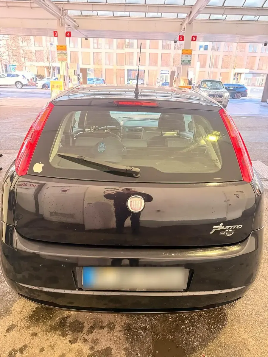 Gebraucht Fiat Punto 79 PS (58 kW) 2009 Blau Kleinwagen