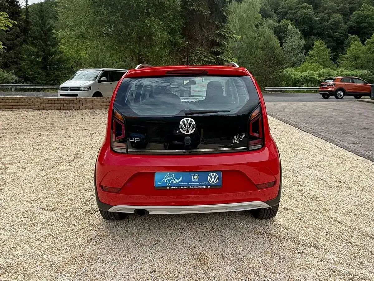 Gebraucht VW cross up! 75 PS (55 kW) 2018 Rot Kleinwagen