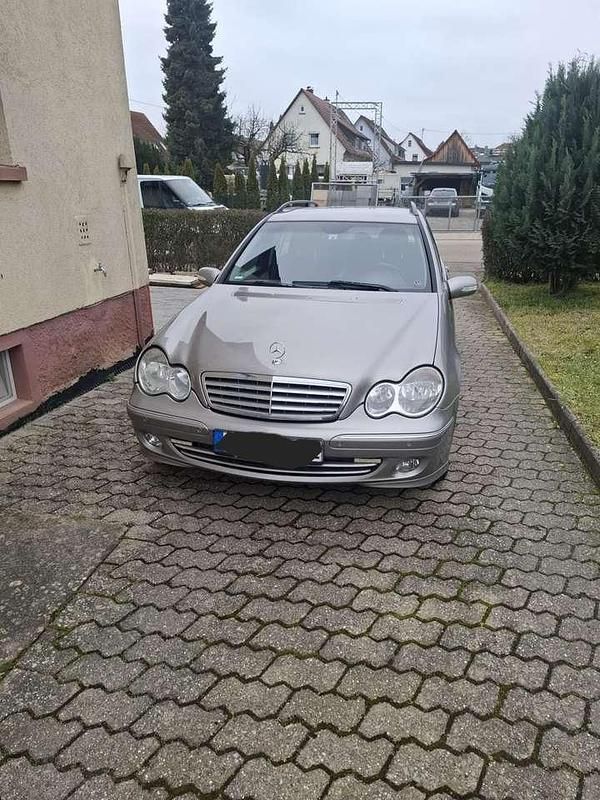 Second-hand Mercedes C200 Elegance 163 CP (119 kW) 2004 Break