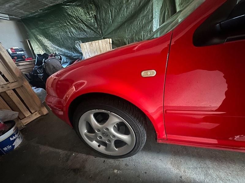 Gebraucht VW Golf IV 116 PS (85 kW) 2000 Rot Kombi