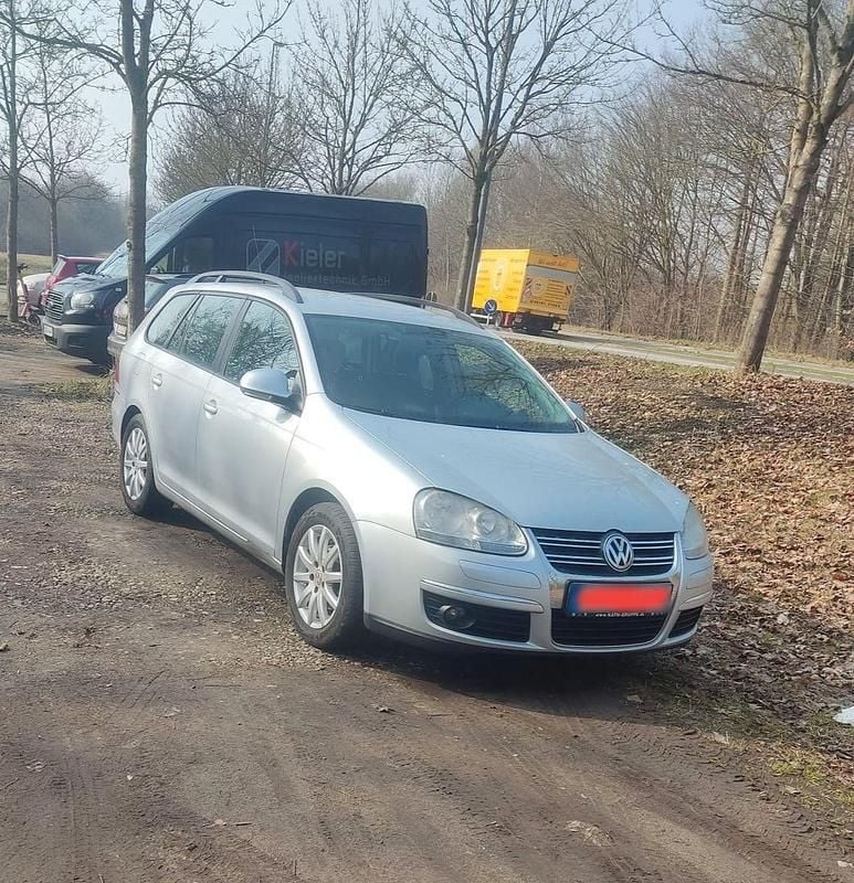 Gebraucht VW Golf V 102 PS (75 kW) 2009 Grau Kombi