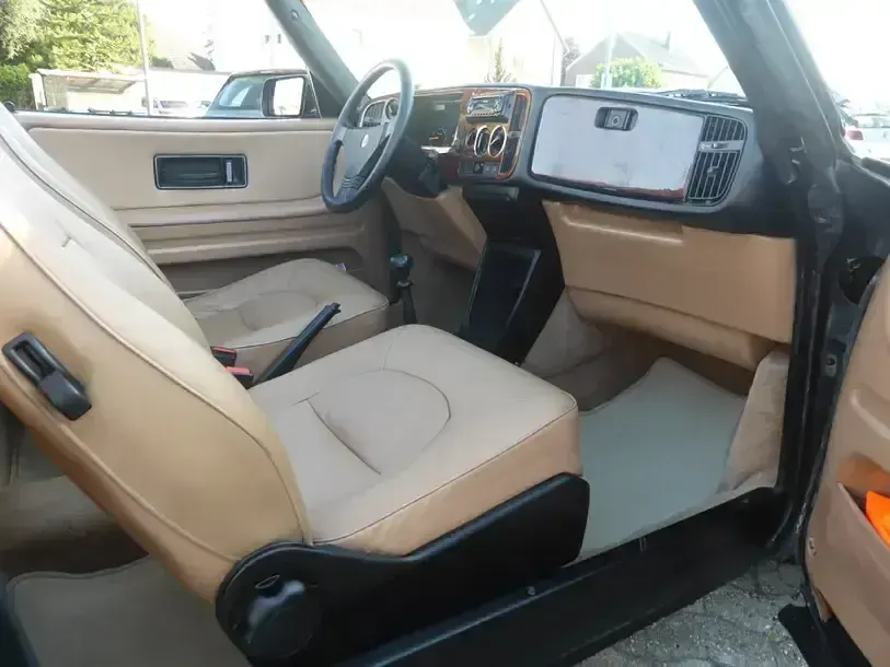 Occasion Saab 900 141 ch (103 kW) 1993 Vert Citadine