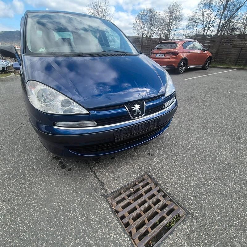 Blau Gebraucht 2005 Peugeot 807 Van / Kleinbus | 390 € (Superpreis) - Bild 1/4