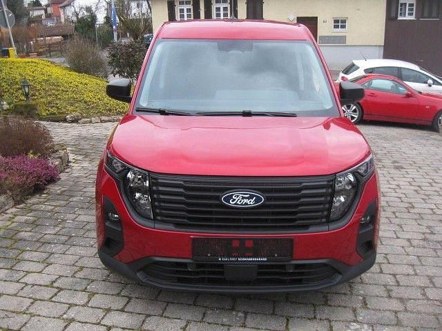 Gebraucht Ford Transit Trend 101 PS (74 kW) 2024 Rot Van / Kleinbus