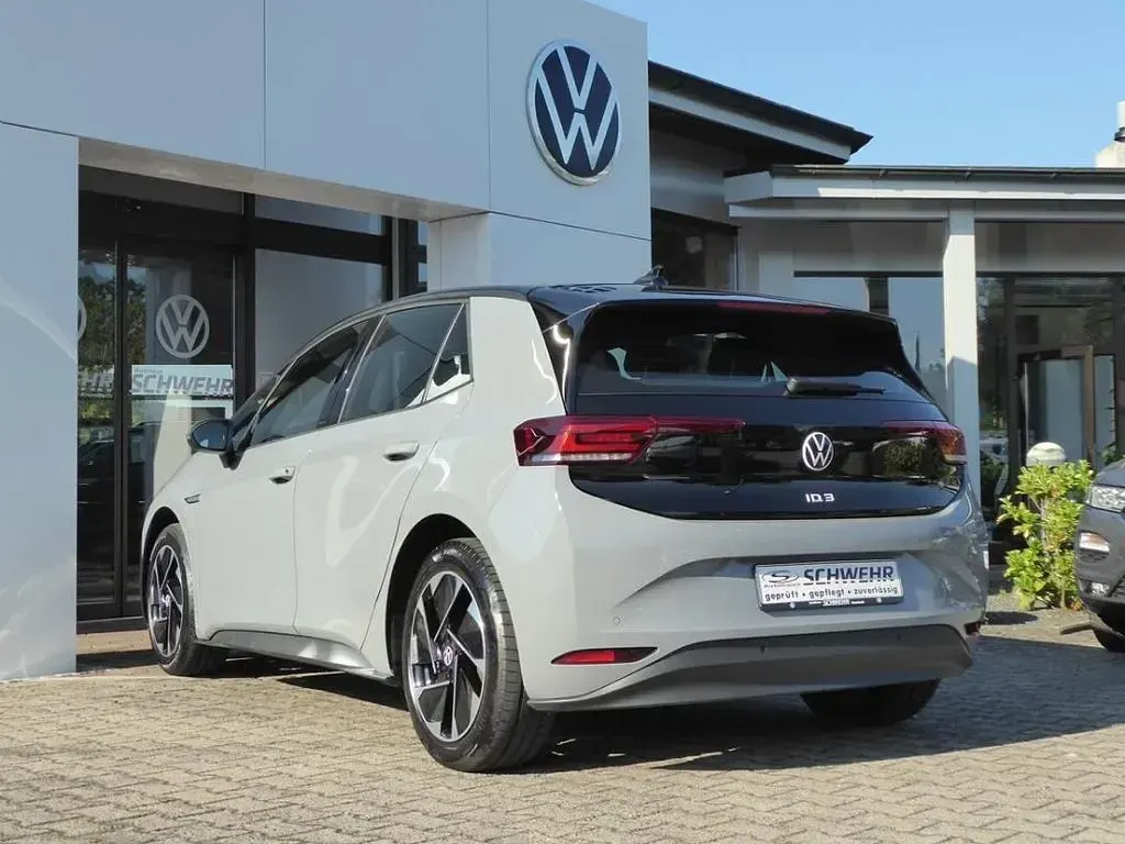 Gebraucht VW ID.3 Pro Performance 150 kW (204 PS) 2023 Grau Kleinwagen