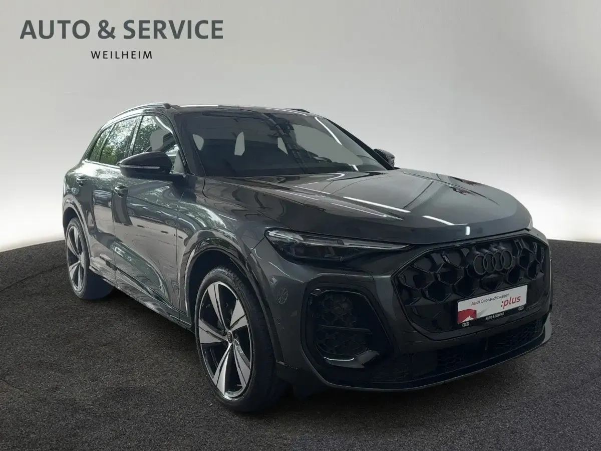 Gebraucht Audi Q5 Ambiente 204 PS (150 kW) 2025 Daytonagrau perleffekt SUV