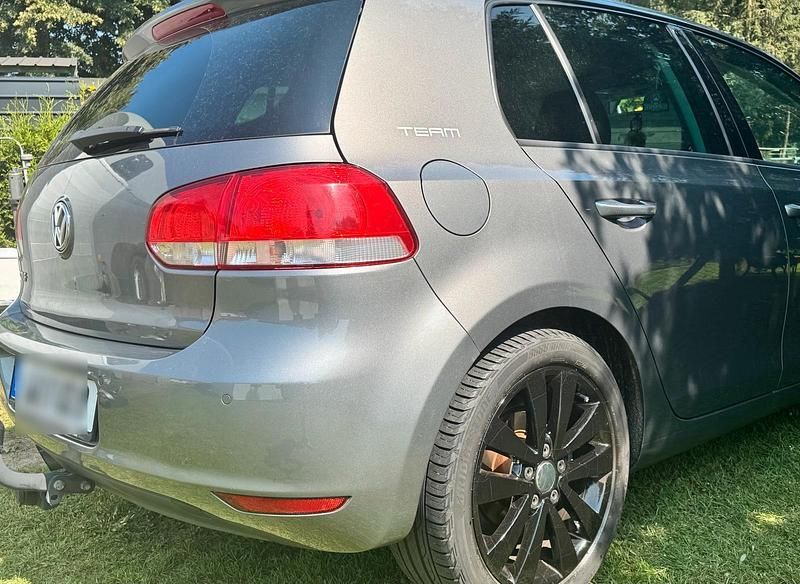 Gebraucht VW Golf VI 160 PS (117 kW) 2010 Grau Kleinwagen