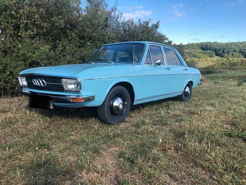 Blau Gebraucht 1971 Audi 100 Limousine | 12.750 € - Bild 1/4