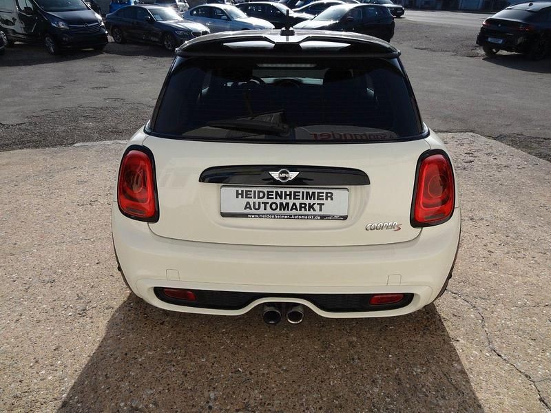 Second-hand Mini Cooper S Coupé 192 CP (141 kW) 2016 Alb Coupe