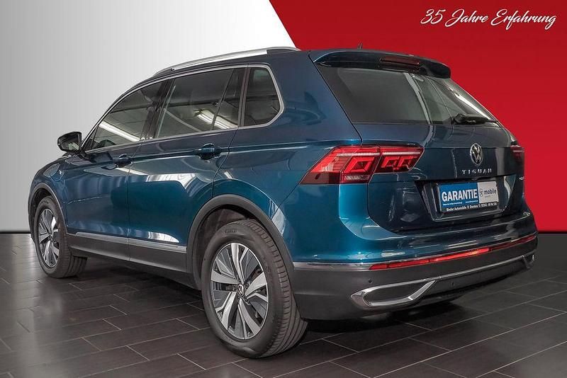 Gebraucht VW Tiguan Elegance 150 PS (110 kW) 2021 Nightshade blue SUV