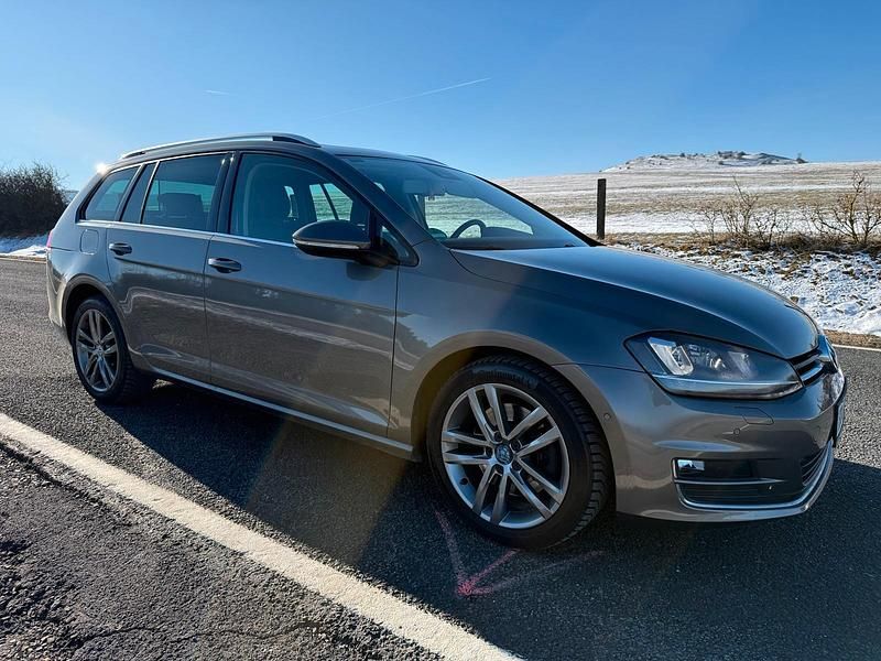 Gebraucht VW Golf VII Highline 150 PS (110 kW) 2014 Andere farben Kombi