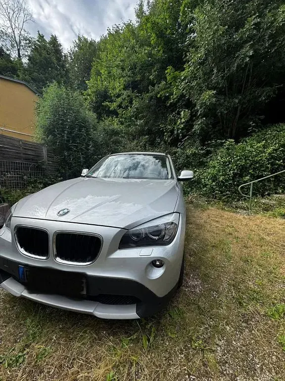 Gebraucht BMW X1 Efficient Dynamics 163 PS (119 kW) 2012 Silber SUV