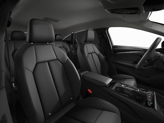 Gebraucht Audi e-tron Sportback Ambiente 314 kW (428 PS) 2025 Mythosschwarz metallic SUV