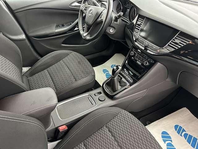 Gebraucht Opel Astra Dynamic 105 PS (77 kW) 2017 Grau metallic