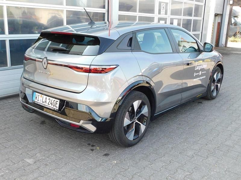 Gebraucht Renault Megane E-Tech Equilibre 55 kW (75 PS) 2022 Grau Limousine