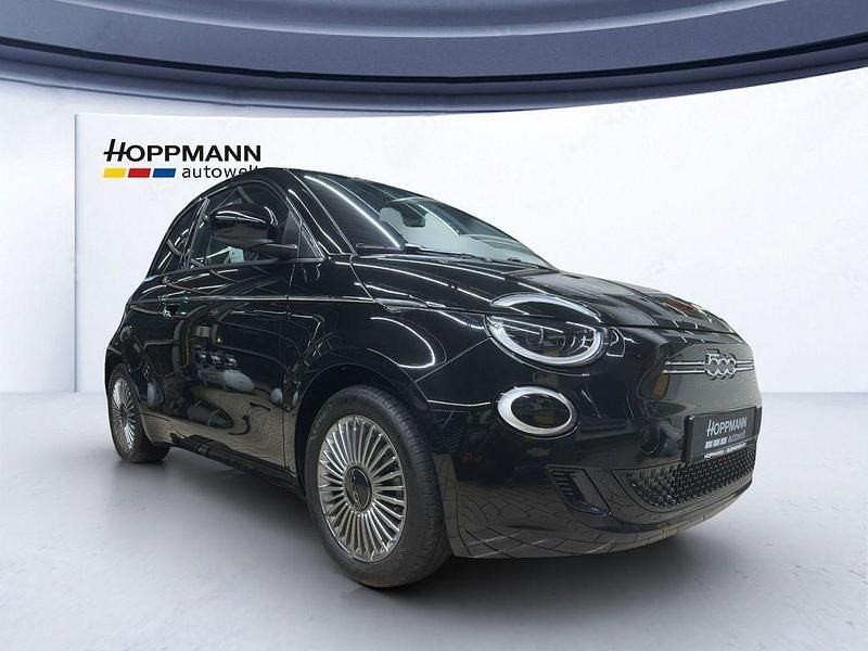 Gebraucht Fiat 500e 86 kW (118 PS) 2023 Schwarz Limousine