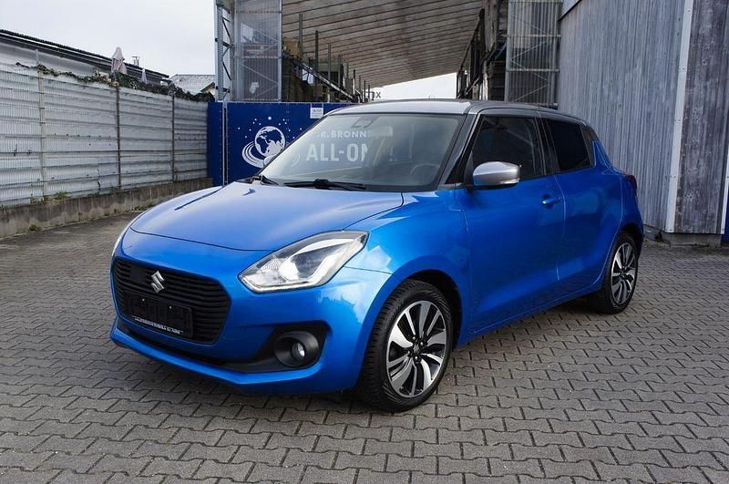 Gebraucht Suzuki Swift Comfort+ 111 PS (81 kW) 2018 Blau Limousine