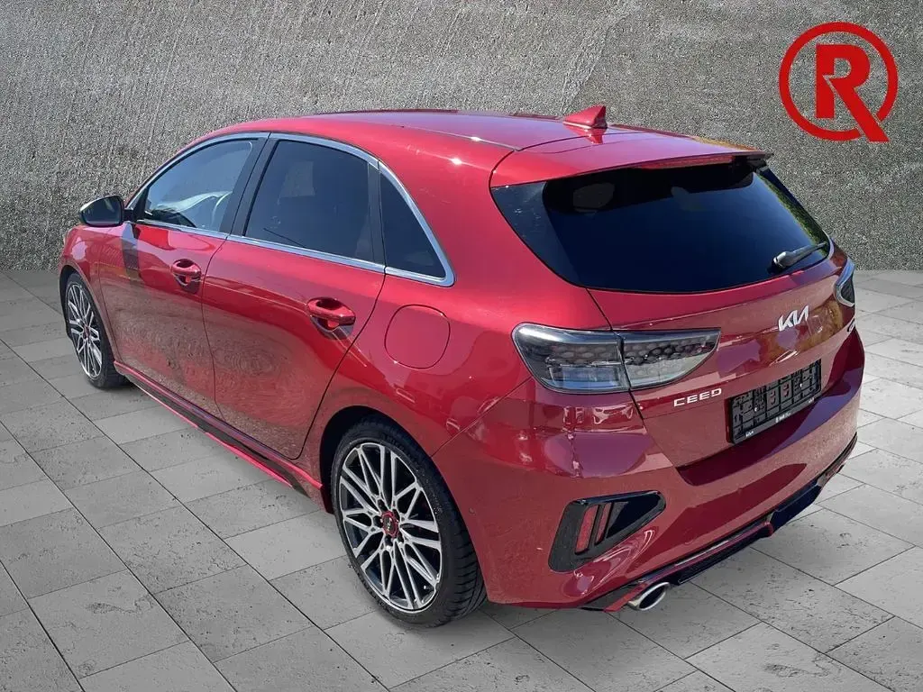 Gebraucht Kia Ceed GT GT 204 PS (150 kW) 2023 Rot Limousine