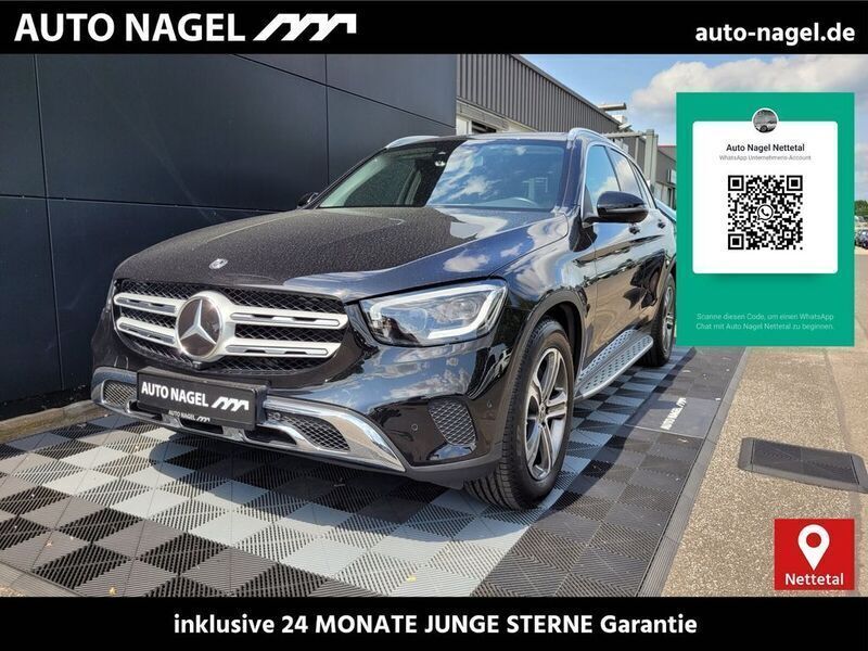 Schwarz Gebraucht 2020 Mercedes GLC300 AMG SUV | 30.989 € (Superpreis) - Bild 1/4
