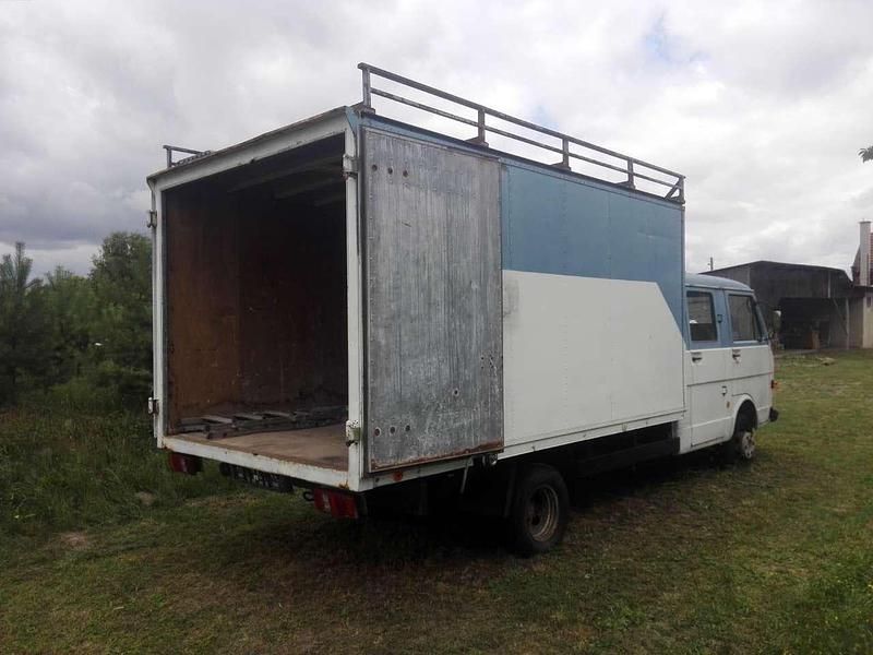 Second-hand VW LT 90 CP (66 kW) 1984 Alb Van