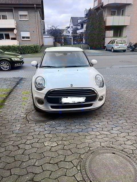 Second-hand Mini ONE 102 CP (75 kW) 2016 Alb Hatchback